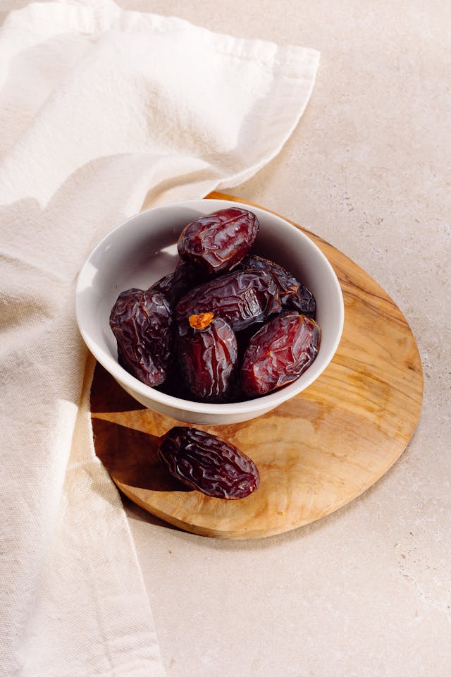 The Benefits of Incorporating Iran Date Fruit into Your Diet